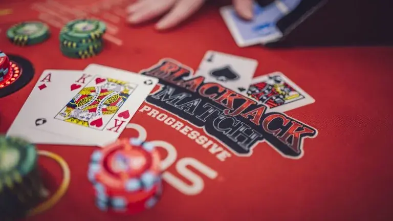 Blackjack bei Monro casino